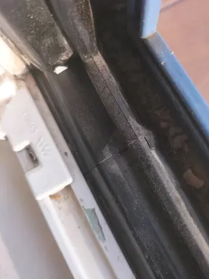 İstMarina Schüco Aksesuar Değişimi - 40.8916 N, 29.2155 E